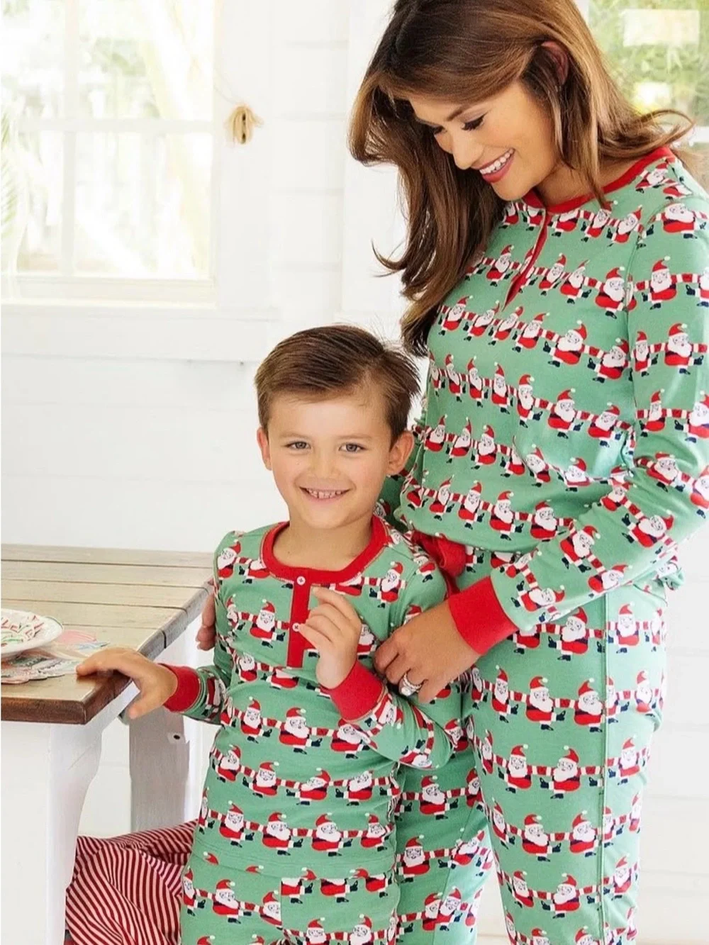 NWT Size M TBBC Chris Kringle Kickline Christmas Santa Print Women's Pajama set